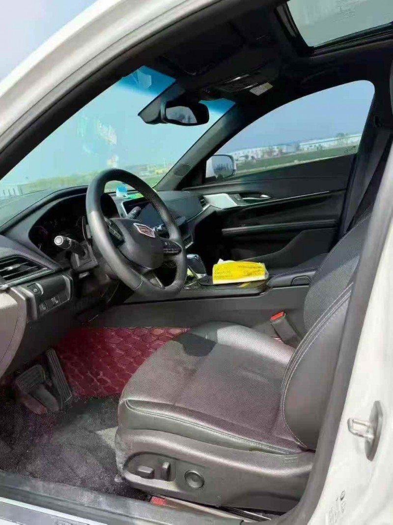 煙臺22年凱迪拉克CT44