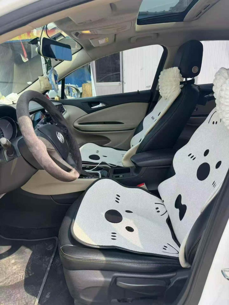 濟寧18年別克英朗5