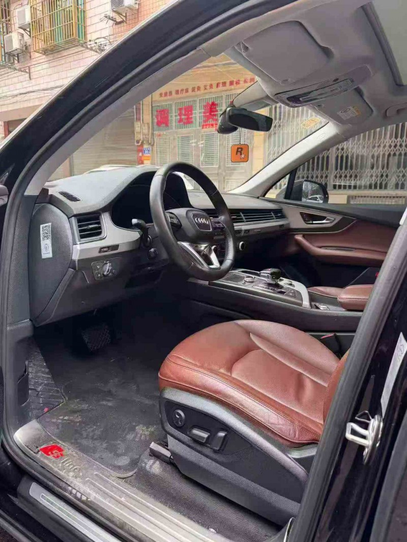 衡阳18年奥迪Q74