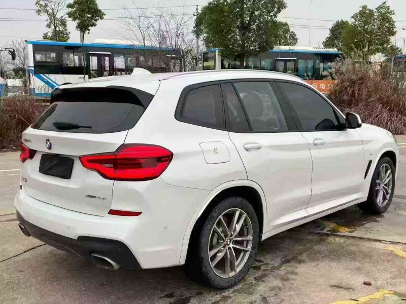 邵阳18年宝马X38