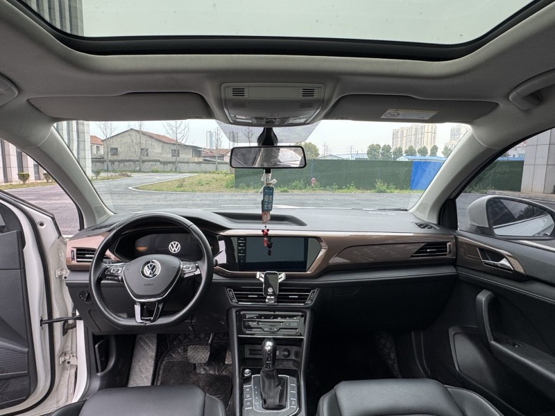 岳阳22年大众途岳4