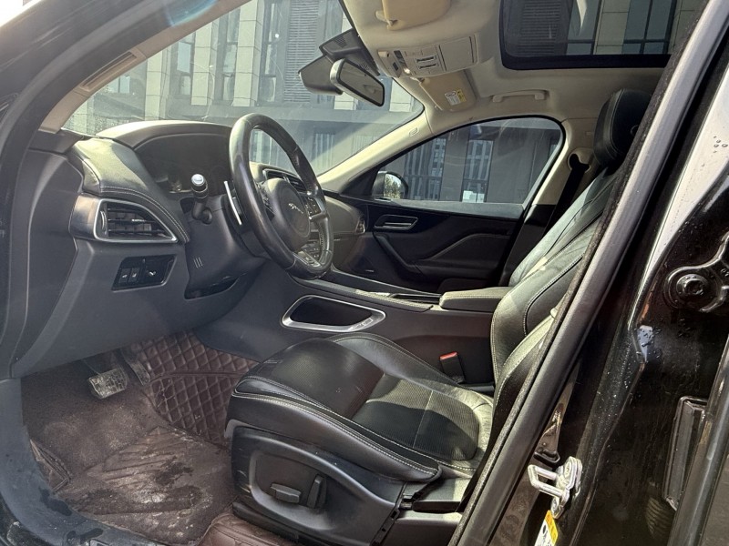 岳阳18年捷豹F-PACE9