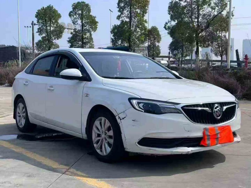 衡阳21年别克英朗2