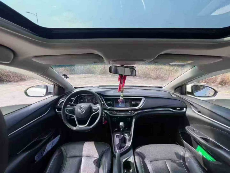 衡阳21年别克英朗4