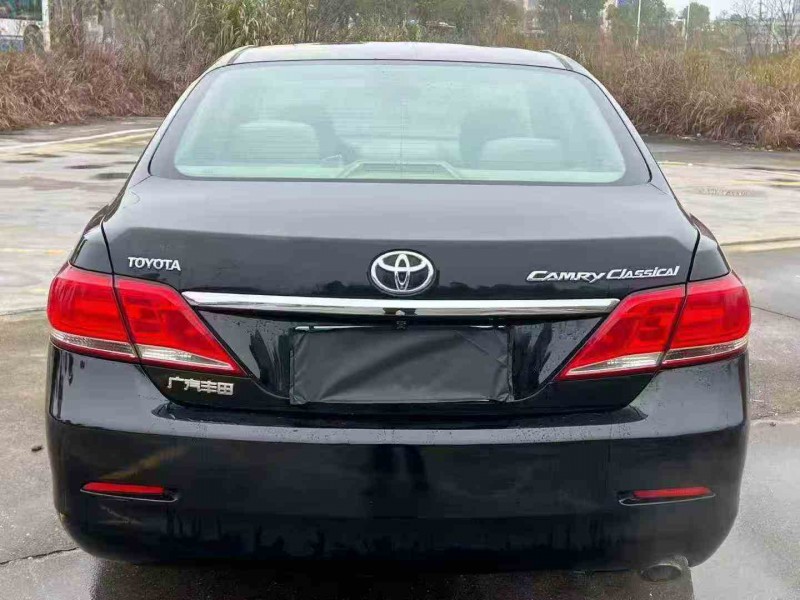 衡阳14年丰田锐志9