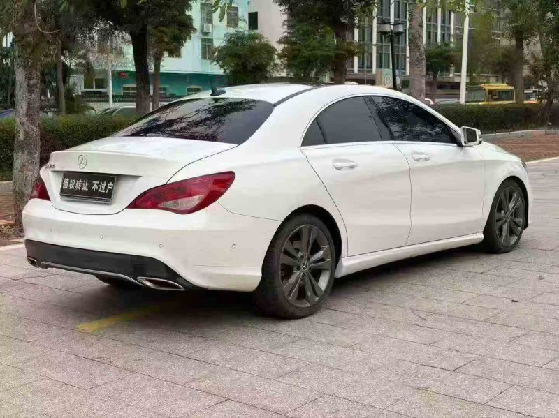 珠海19年奔驰CLA6