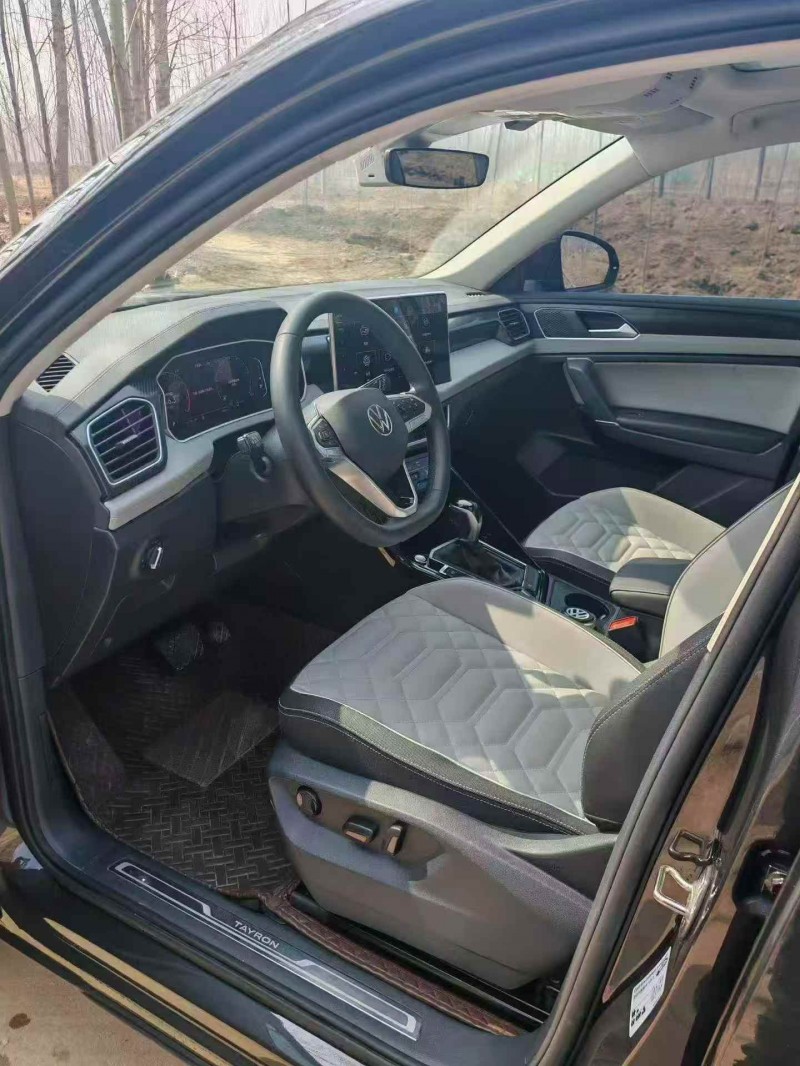 秦皇岛25年大众探岳4