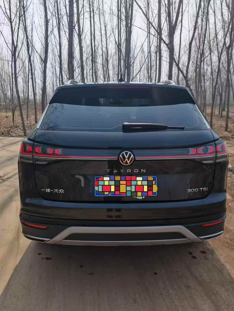 秦皇岛25年大众探岳8