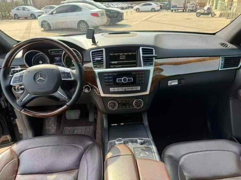 邯郸13年奔驰ML6