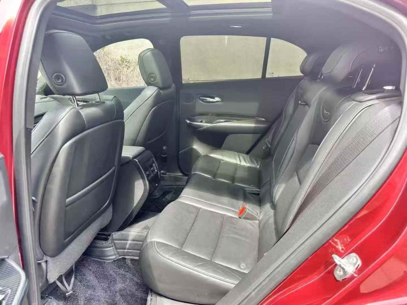 淄博19年凱迪拉克XT54