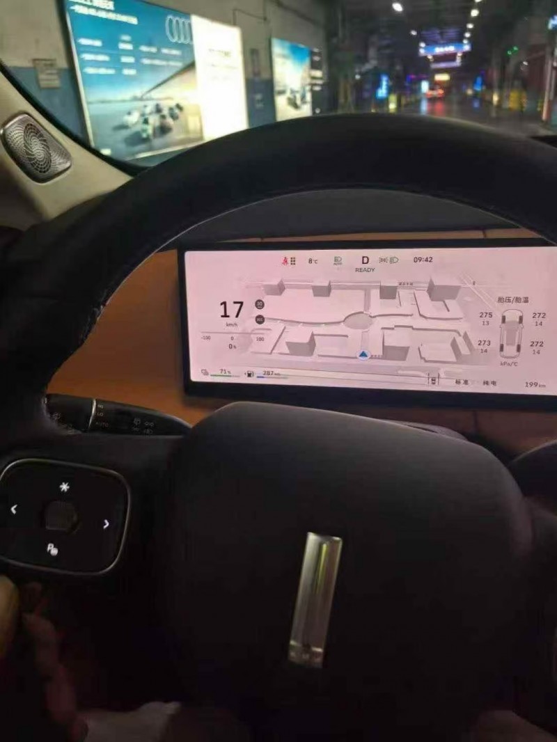 青島26年長城汽車魏牌3