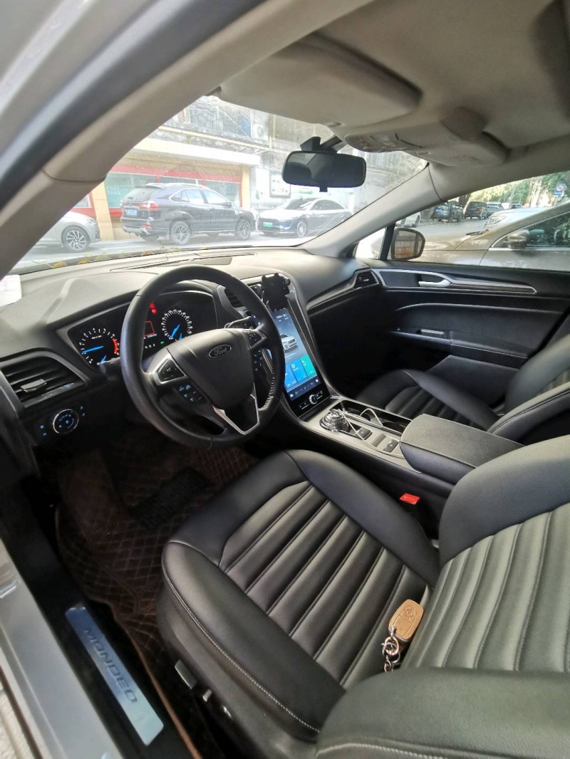 攀枝花20年福特蒙迪歐7