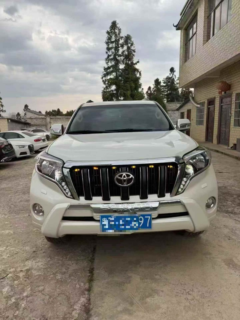 安順16年豐田普拉多1