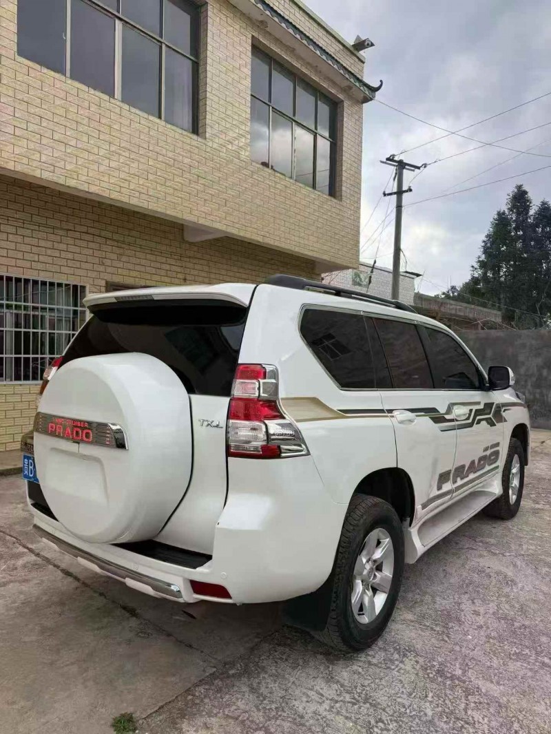 安順16年豐田普拉多7