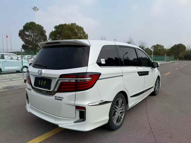 連云港21年本田艾力紳8