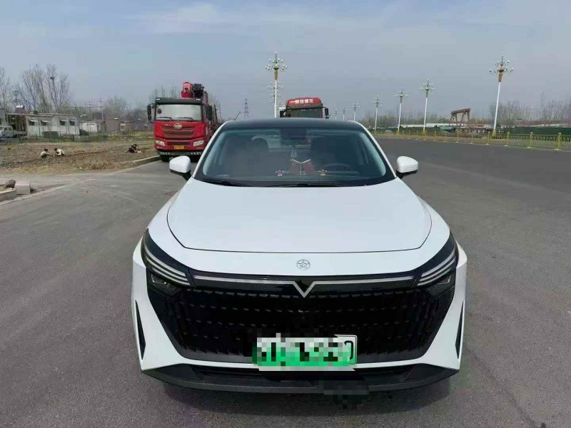 濟寧24年啟辰VX61