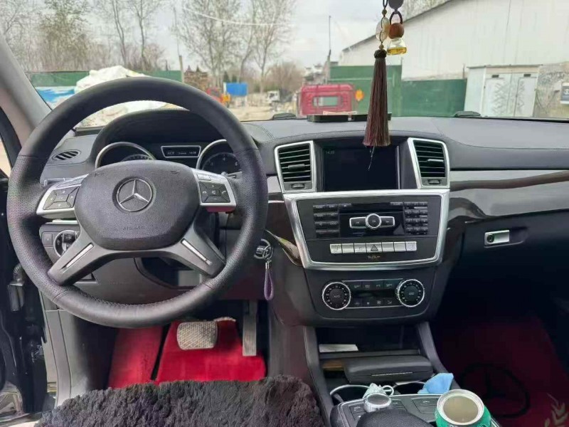 济宁13年奔驰GL4