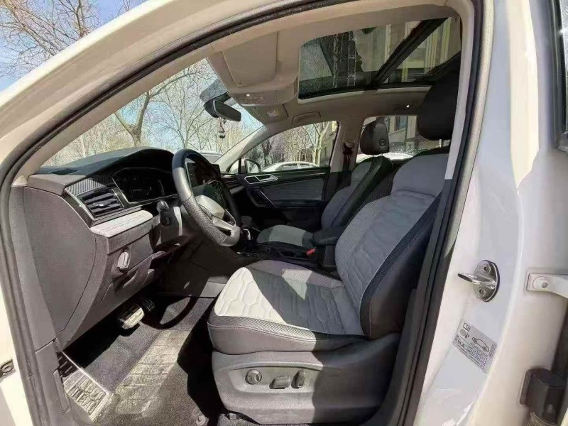 济宁22年大众途观4