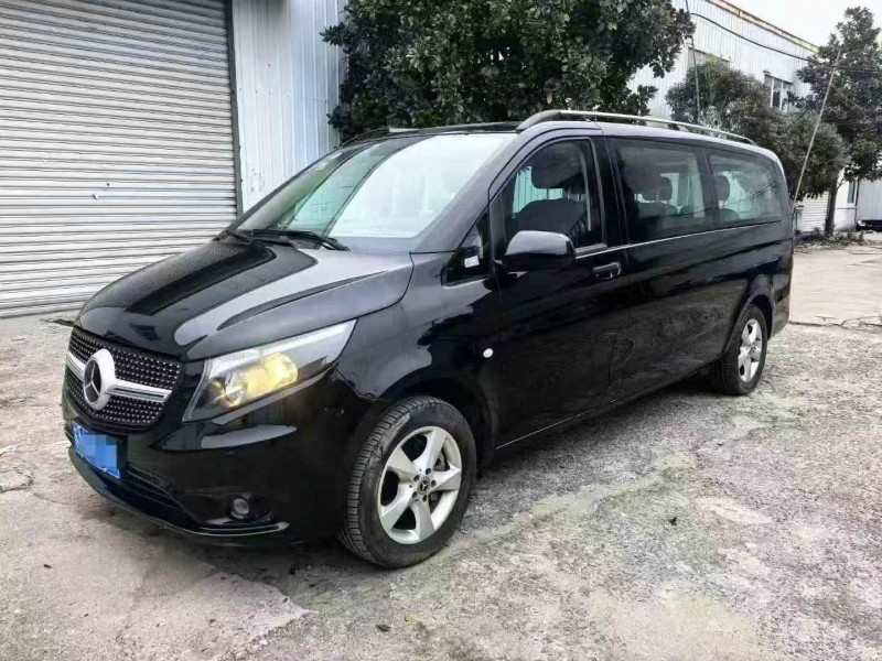 南通21年奔驰威霆3