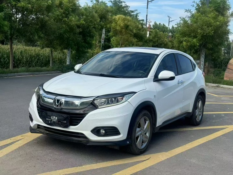 新乡21年本田缤智3