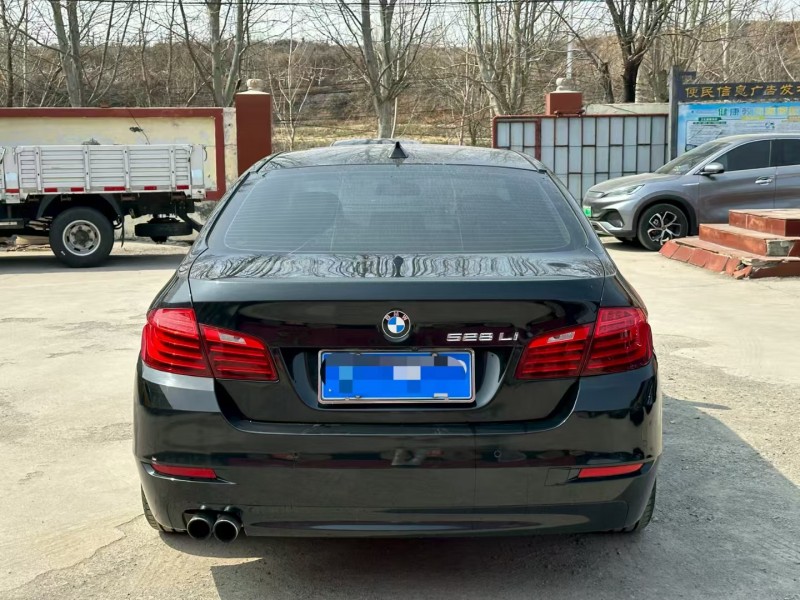 淄博16年宝马5系9