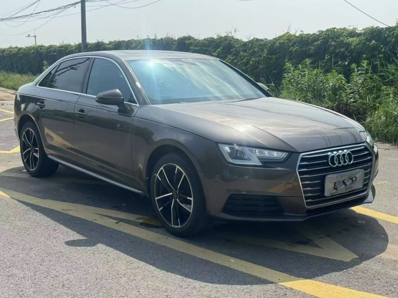 新乡17年奥迪A4L3