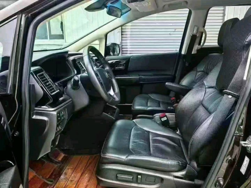 苏州20年本田艾力绅5