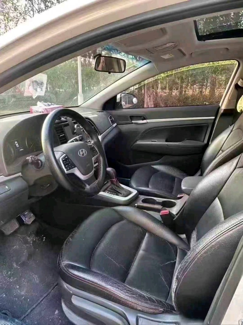 广州17年现代领动9