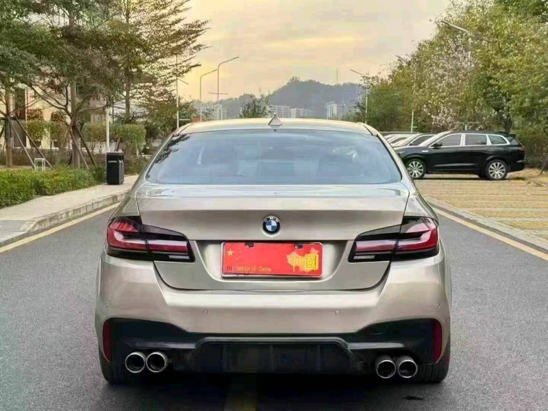 广州12年宝马5系4