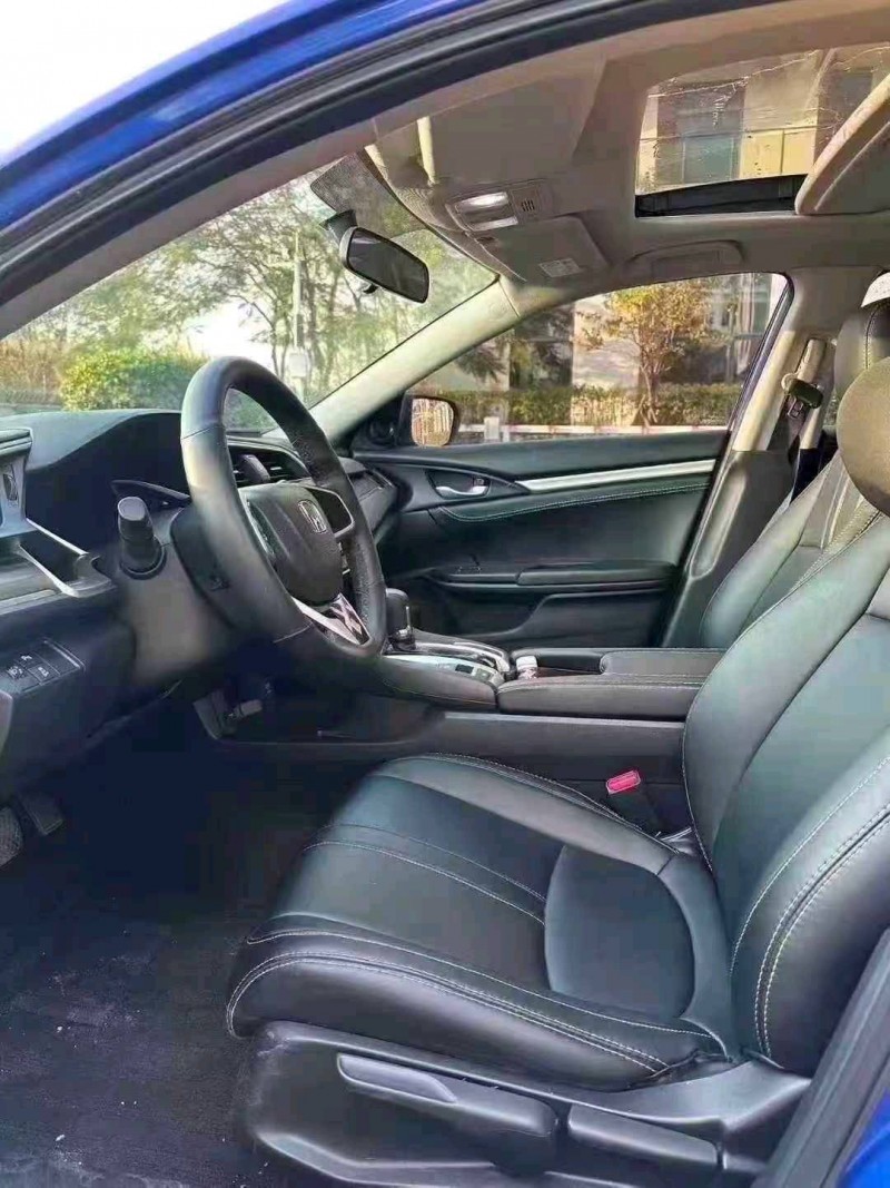 广州19年本田思域9