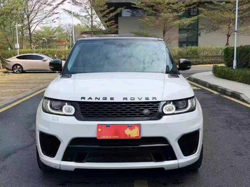 广州17年路虎揽胜运动1