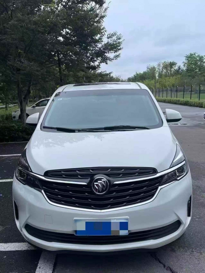 枣庄21年别克GL82