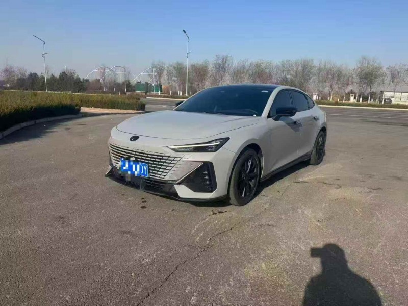 承德23年长安汽车UNI2