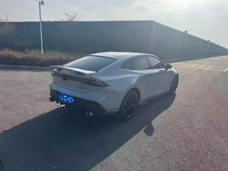 承德23年长安汽车UNI8