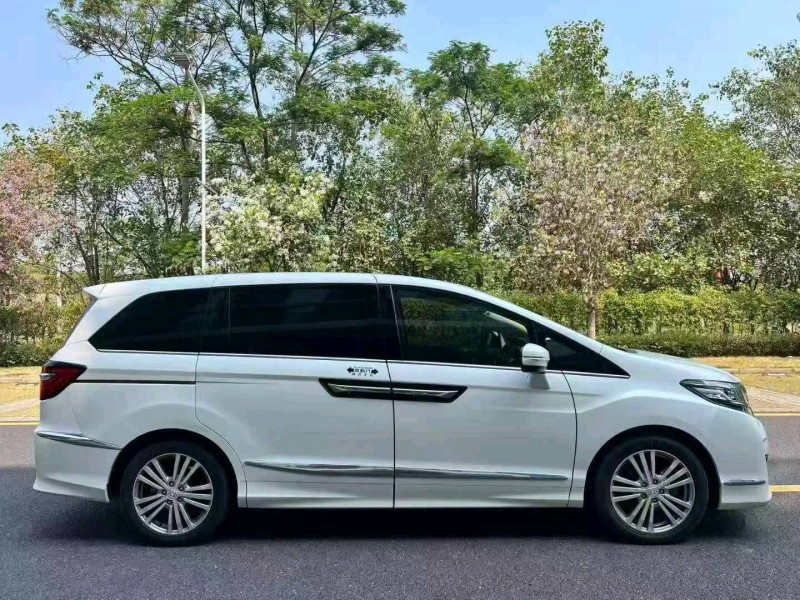 广州18年本田艾力绅6