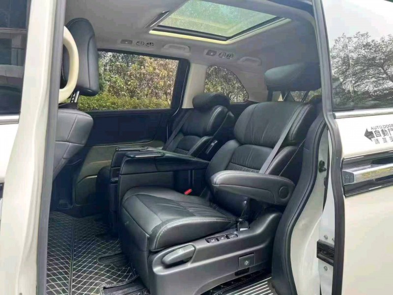 广州18年本田艾力绅7