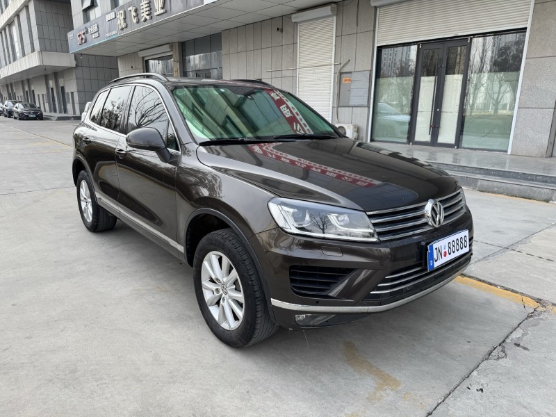 济宁17年大众途锐2