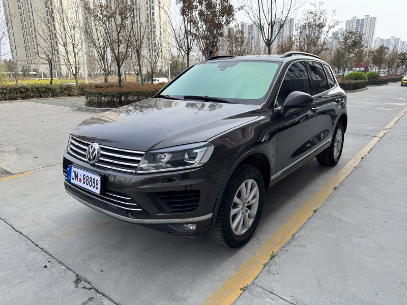 济宁17年大众途锐3