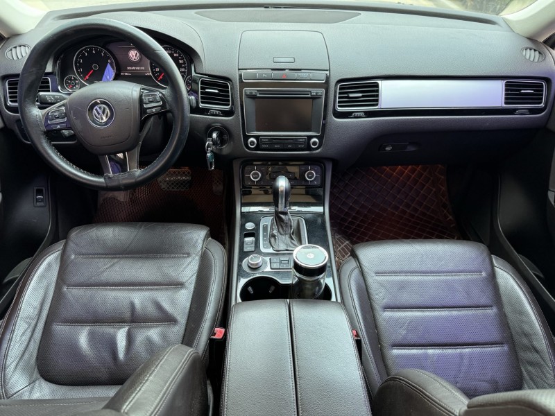 济宁17年大众途锐5