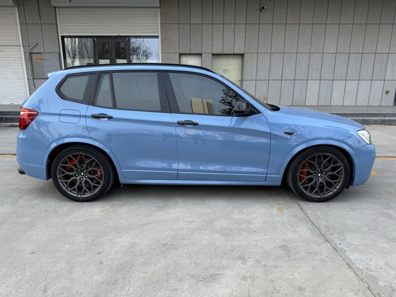 济宁17年宝马X38