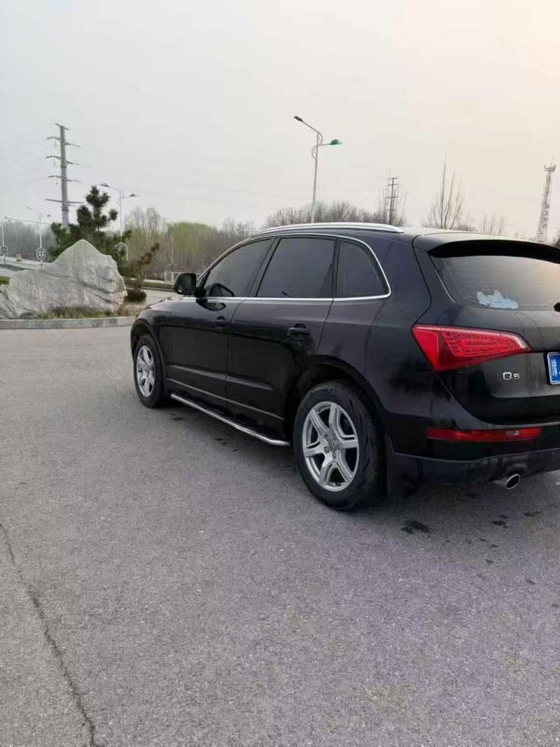 枣庄12年奥迪Q57