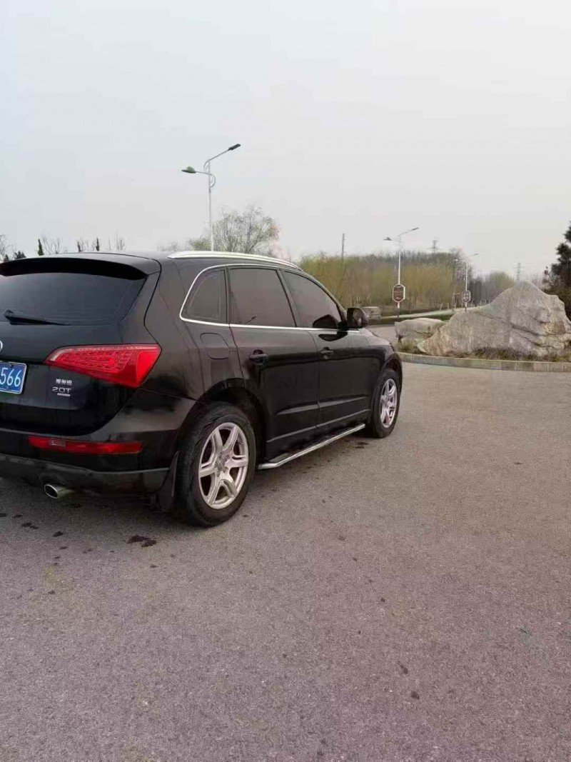 枣庄12年奥迪Q58