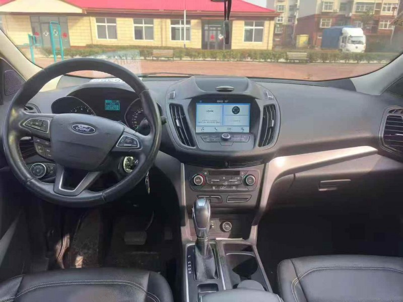 枣庄19年福特翼虎7