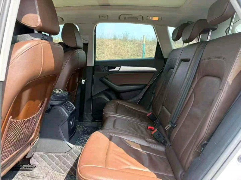 邵陽15年奧迪Q55