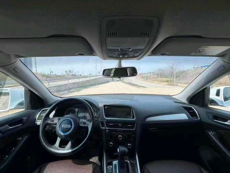 邵陽15年奧迪Q56