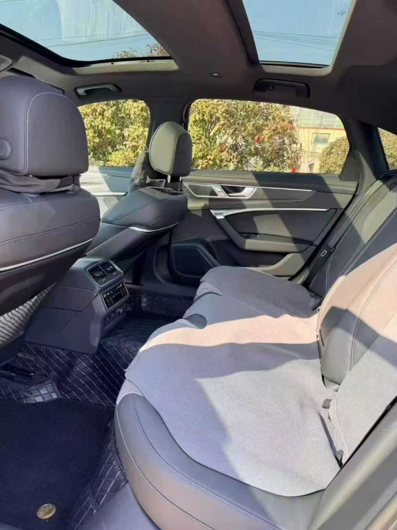 济宁24年奥迪A6L6