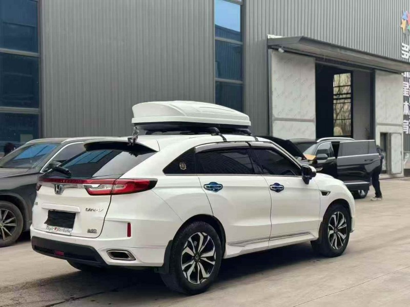 铜川17年本田冠道4