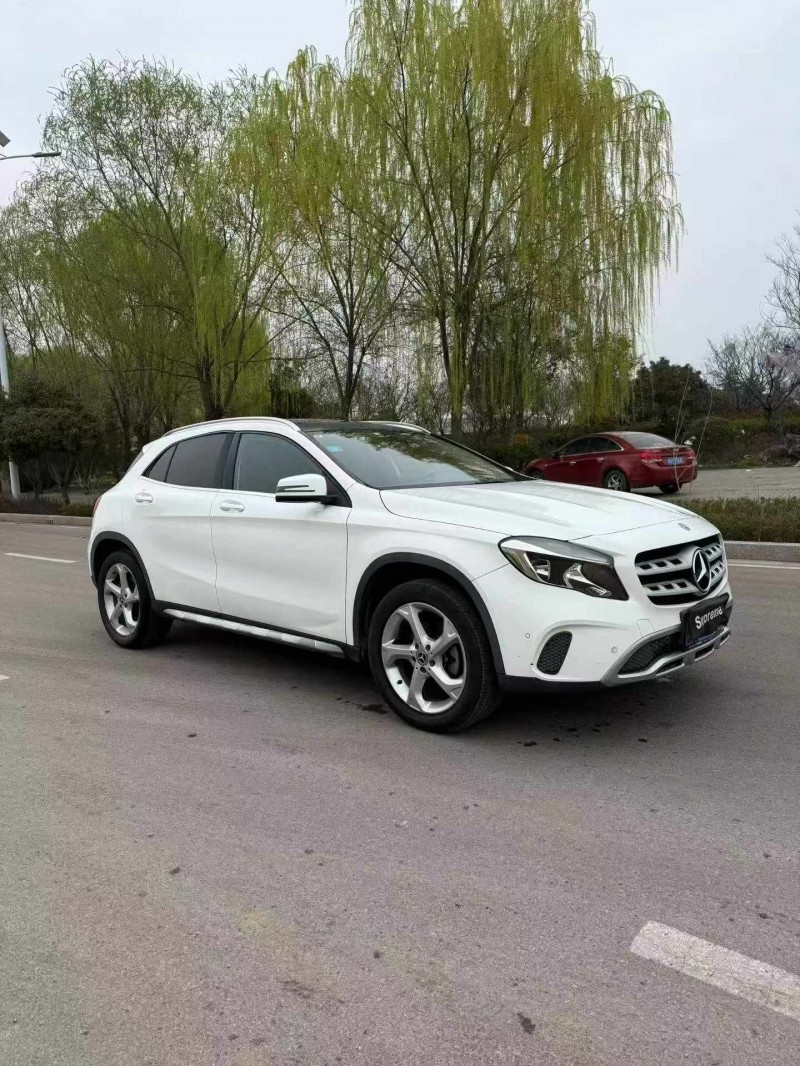 枣庄18年奔驰GLA2