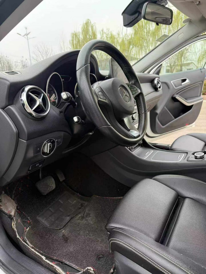 枣庄18年奔驰GLA4