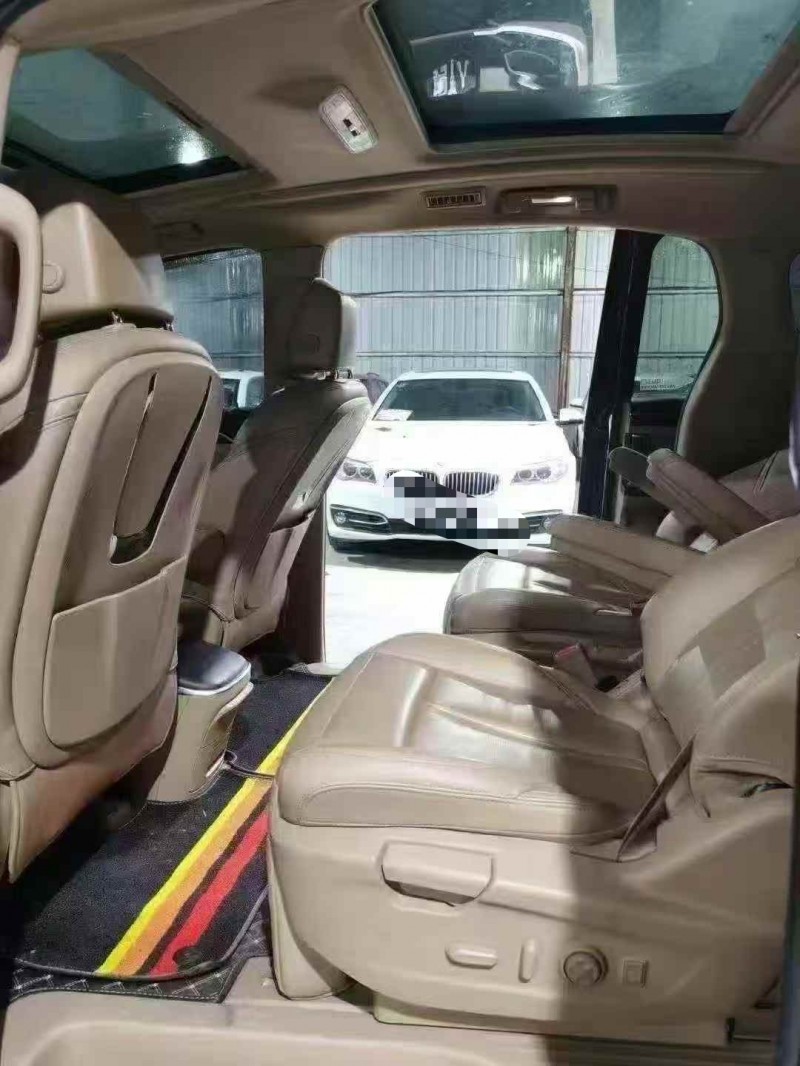 临沂17年别克GL86